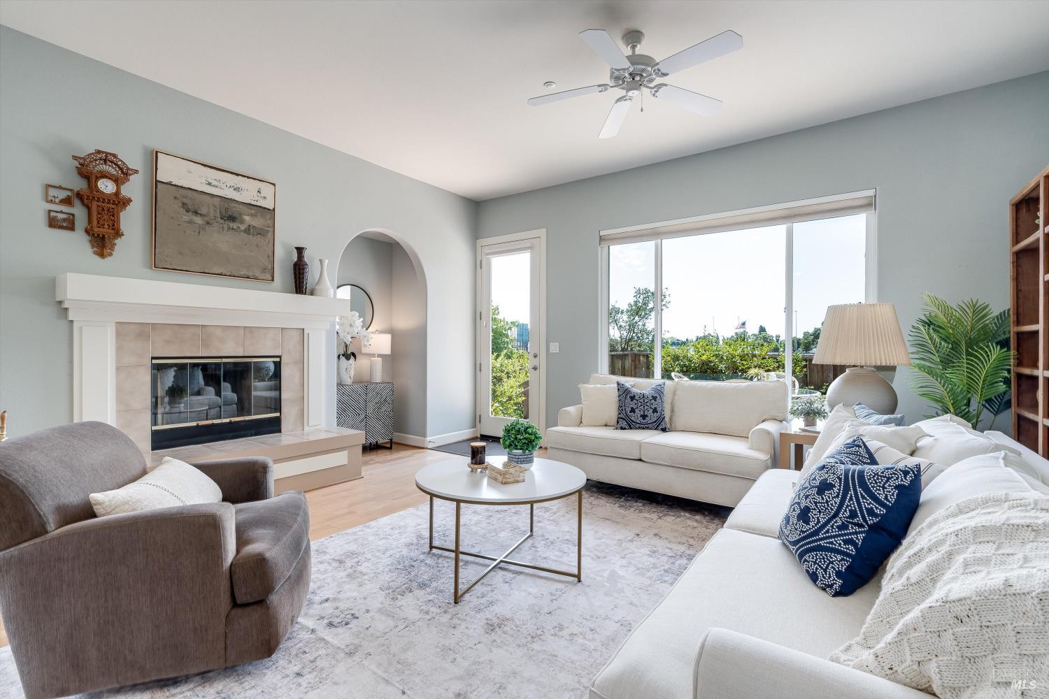 201 Macarthur Lane Sonoma CA 95476