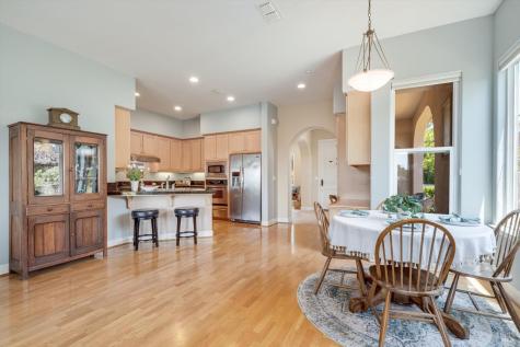 201 Macarthur Lane Sonoma CA 95476