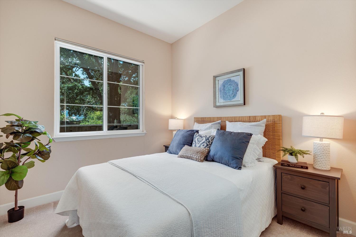 201 Macarthur Lane Sonoma CA 95476