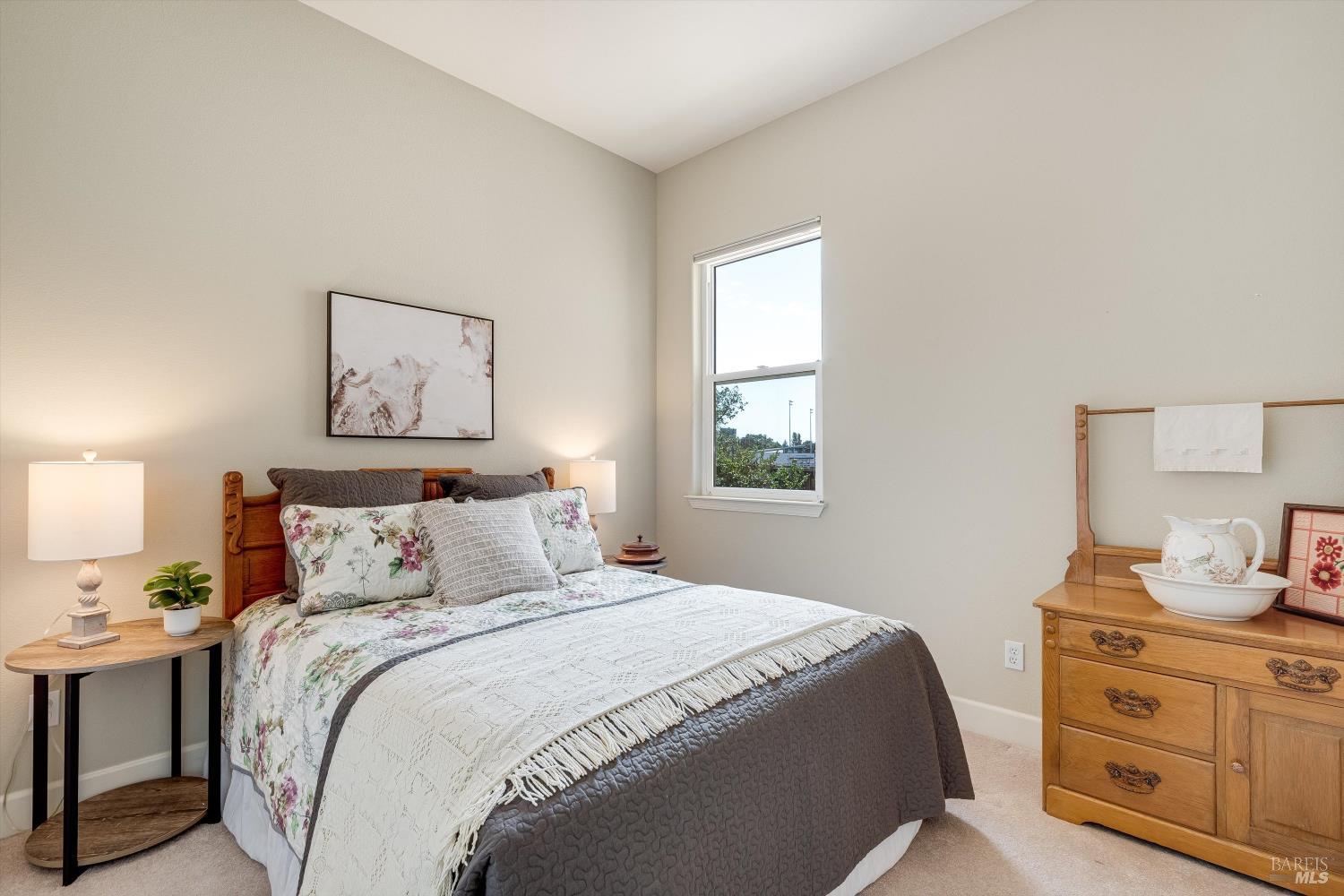 201 Macarthur Lane Sonoma CA 95476