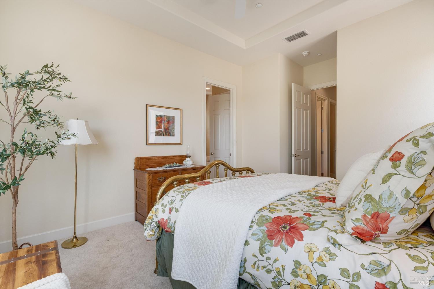 201 Macarthur Lane Sonoma CA 95476