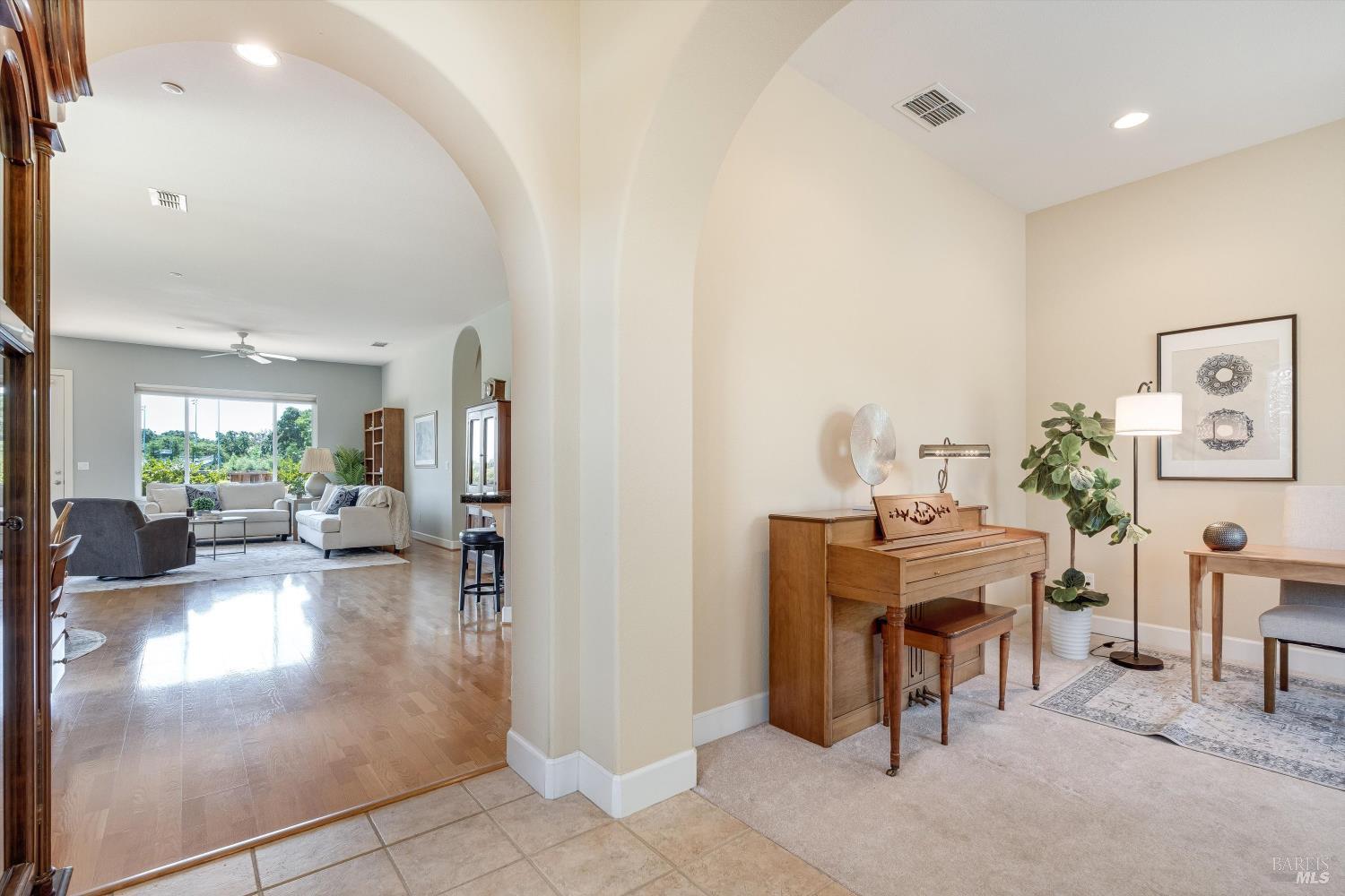 201 Macarthur Lane Sonoma CA 95476