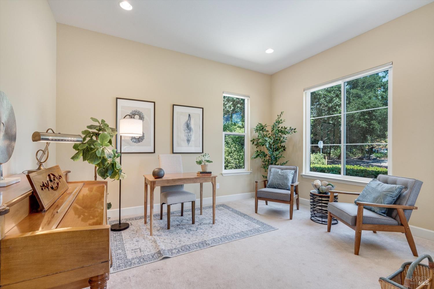 201 Macarthur Lane Sonoma CA 95476