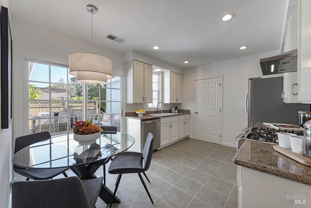 37 Meadow Avenue San Rafael CA 94901
