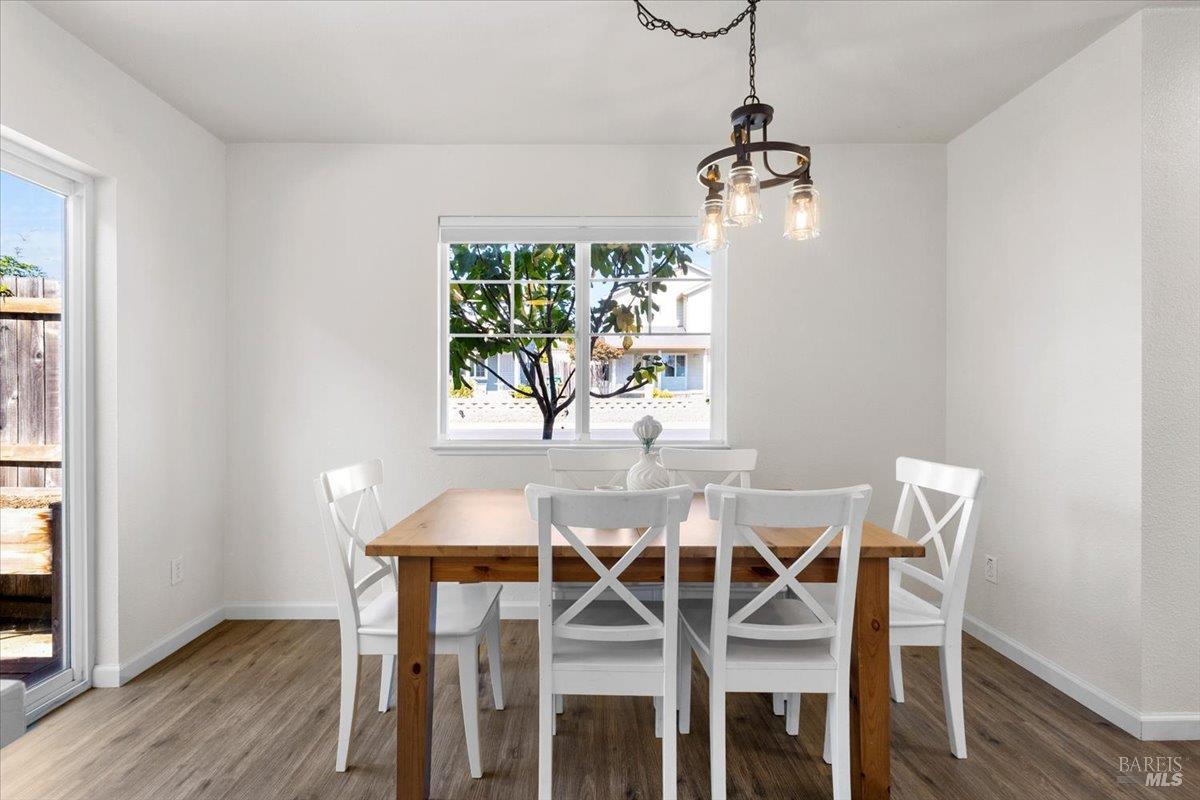 6312 Tristania Court Forestville CA 95436