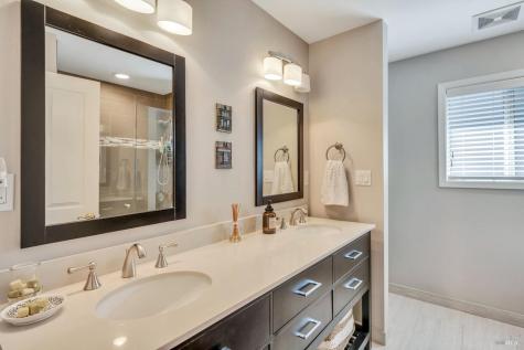 1389 Canyon Road Geyserville CA 95441