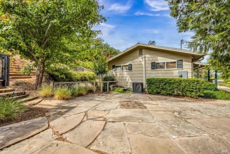 1389 Canyon Road Geyserville CA 95441
