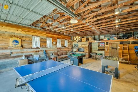 1389 Canyon Road Geyserville CA 95441