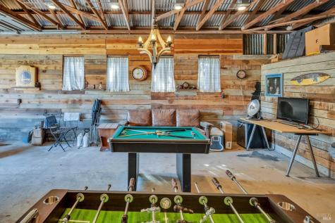 1389 Canyon Road Geyserville CA 95441