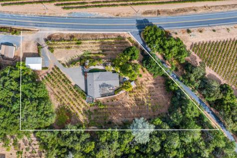 1389 Canyon Road Geyserville CA 95441