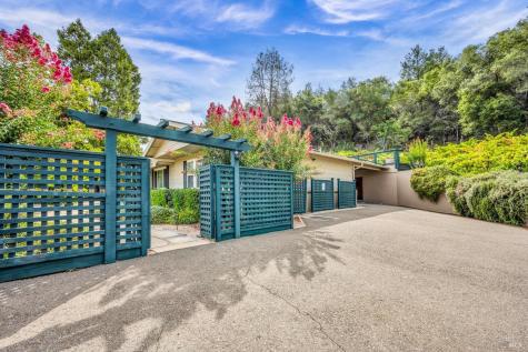 1389 Canyon Road Geyserville CA 95441