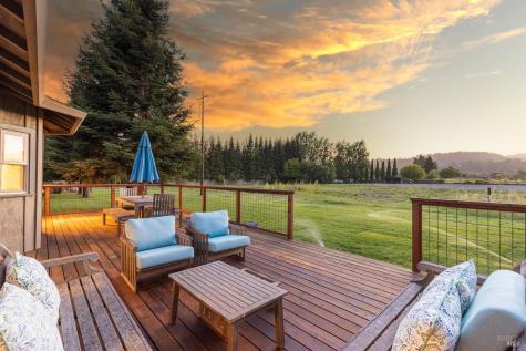 14631 Kinley Drive Healdsburg CA 95448