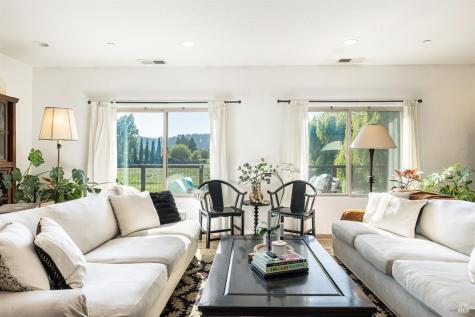 14631 Kinley Drive Healdsburg CA 95448