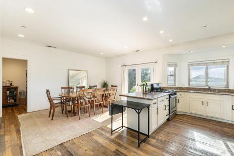 14631 Kinley Drive Healdsburg CA 95448