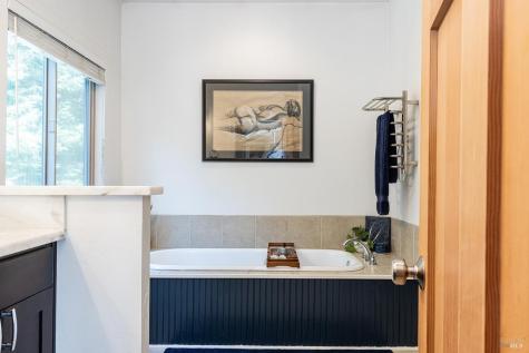 14631 Kinley Drive Healdsburg CA 95448