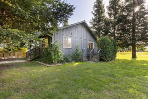 14631 Kinley Drive Healdsburg CA 95448