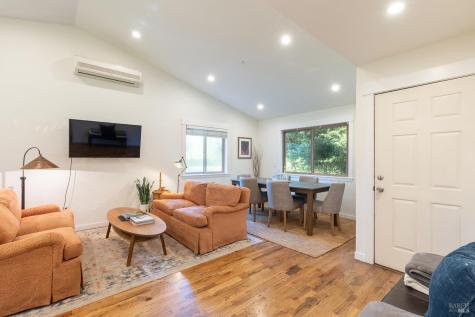 14631 Kinley Drive Healdsburg CA 95448