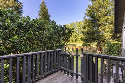 14631 Kinley Drive Healdsburg CA 95448