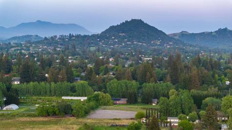 14631 Kinley Drive Healdsburg CA 95448