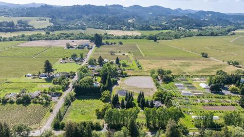 14631 Kinley Drive Healdsburg CA 95448