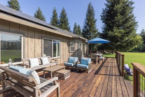 14631 Kinley Drive Healdsburg CA 95448