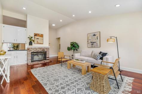 396 Sundance Way Novato CA 94945