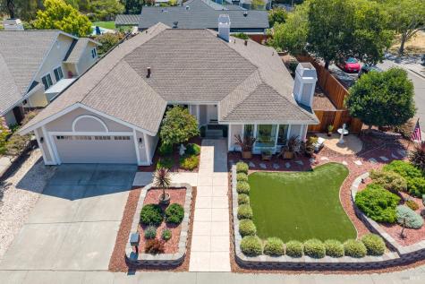 396 Sundance Way Novato CA 94945