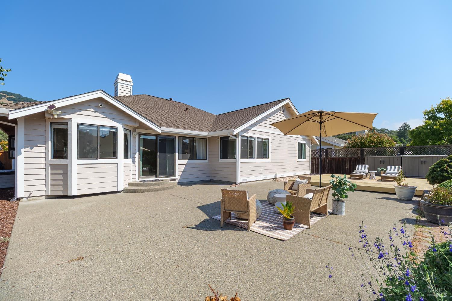 396 Sundance Way Novato CA 94945