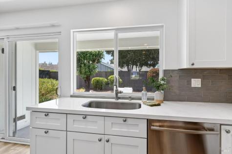 309 Mountain View Drive Healdsburg CA 95448