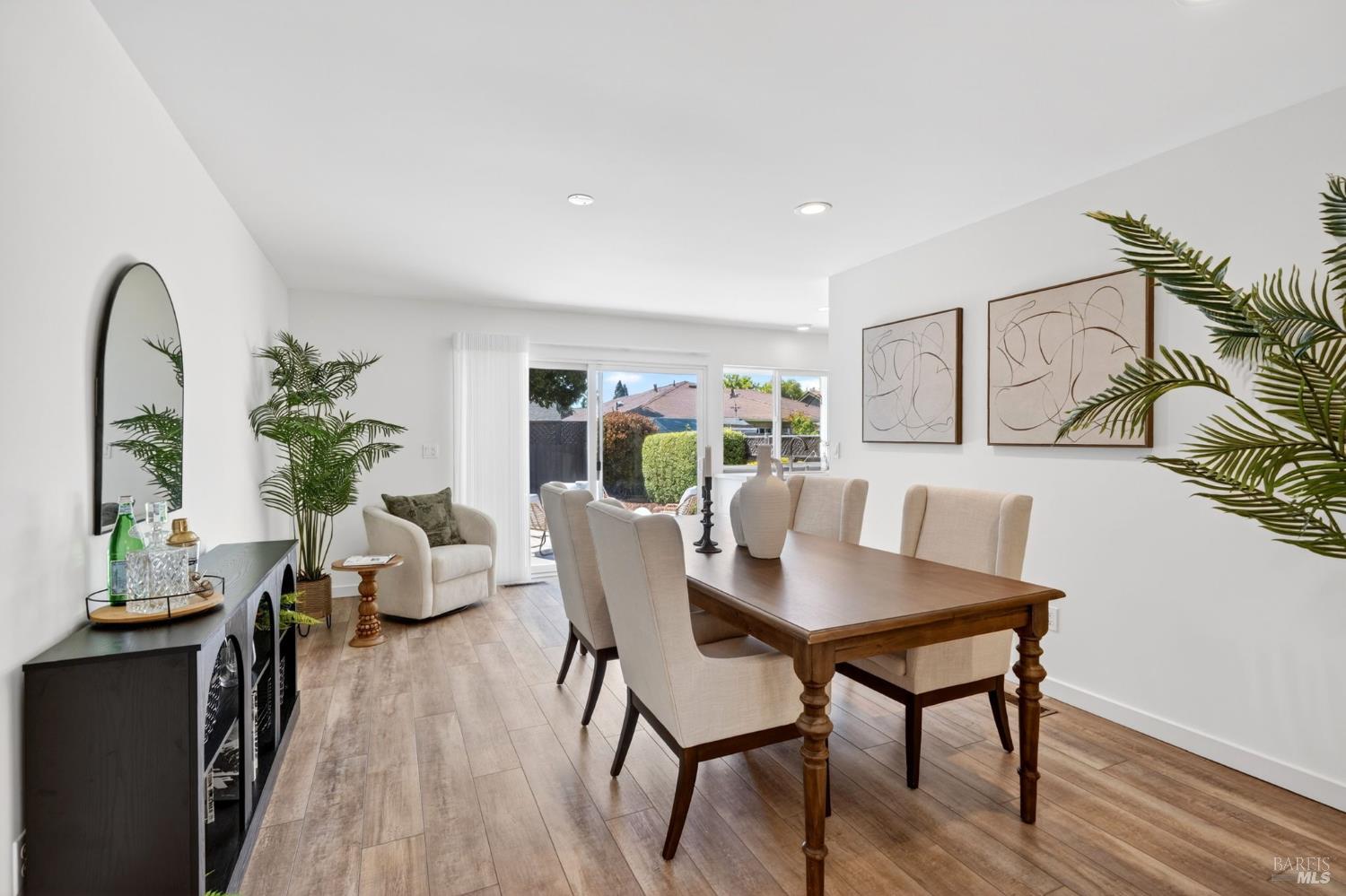 309 Mountain View Drive Healdsburg CA 95448