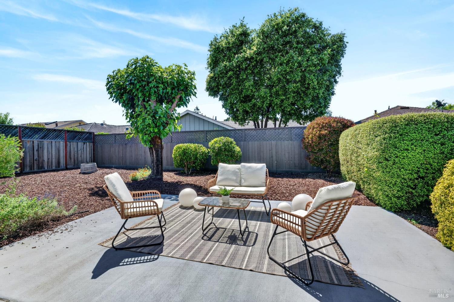 309 Mountain View Drive Healdsburg CA 95448