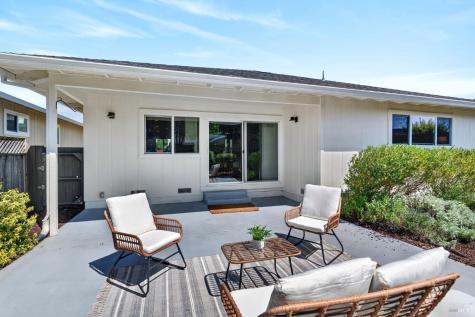 309 Mountain View Drive Healdsburg CA 95448