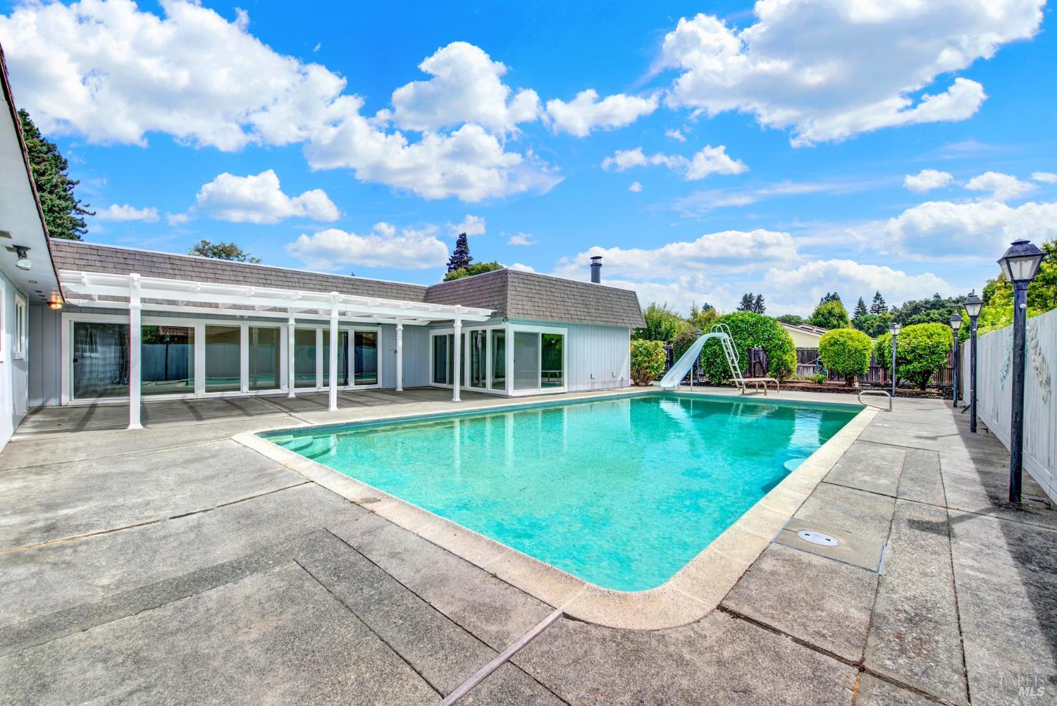 603 Via Palo Linda Fairfield CA 94534