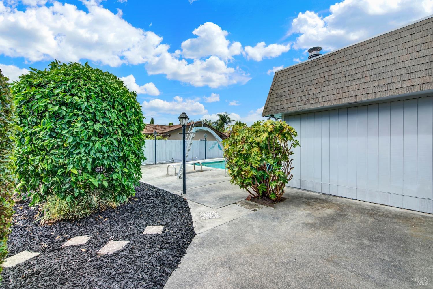 603 Via Palo Linda Fairfield CA 94534