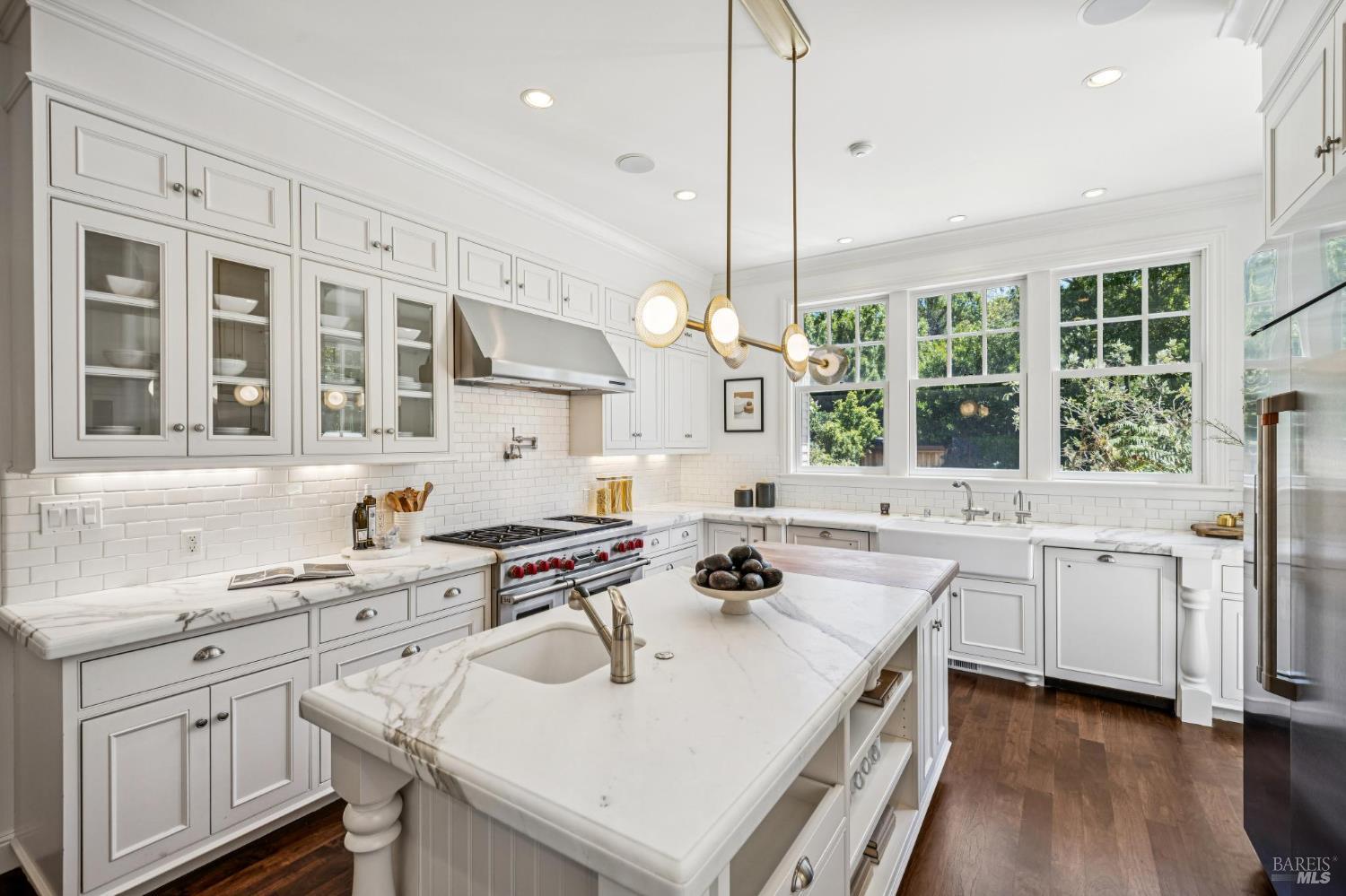 16 Sylvan Lane Ross CA 94957