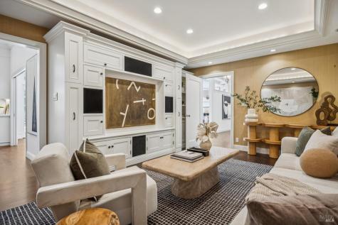 16 Sylvan Lane Ross CA 94957