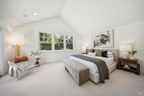 16 Sylvan Lane Ross CA 94957