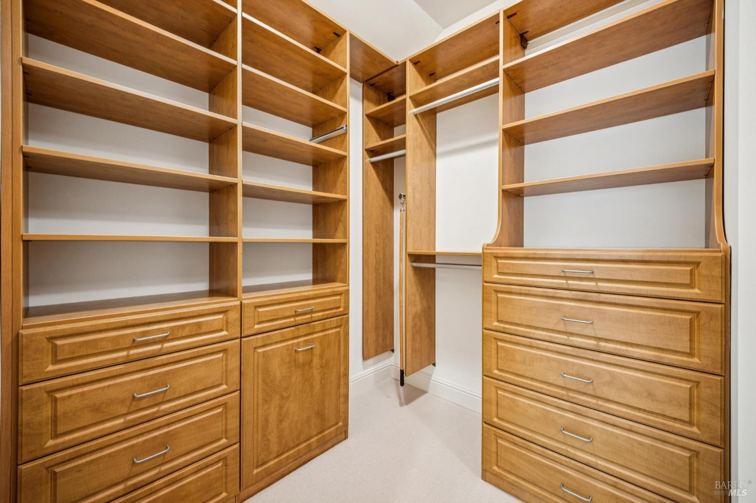 16 Sylvan Lane Ross CA 94957