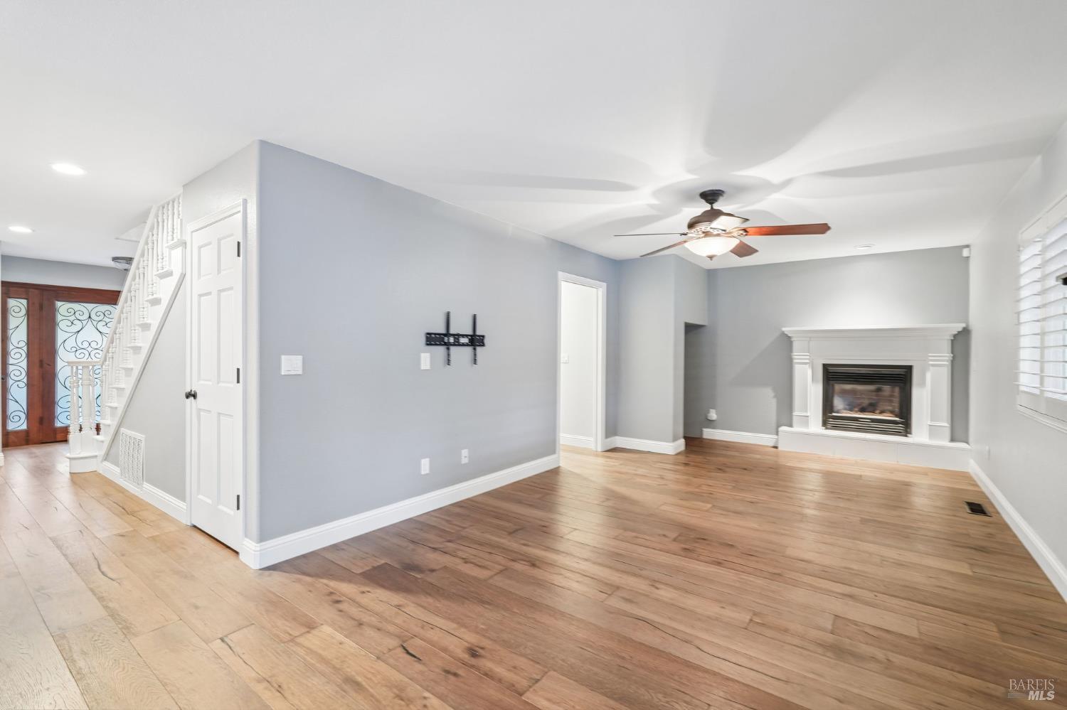 220 Hidden Valley Lane Vacaville CA 95688