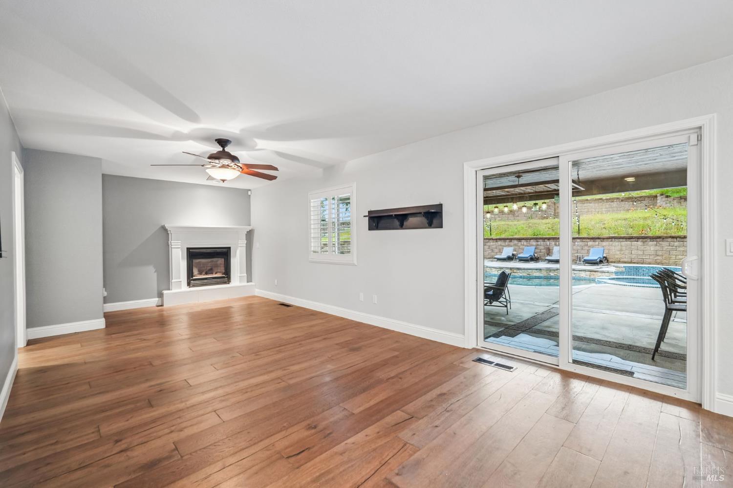220 Hidden Valley Lane Vacaville CA 95688
