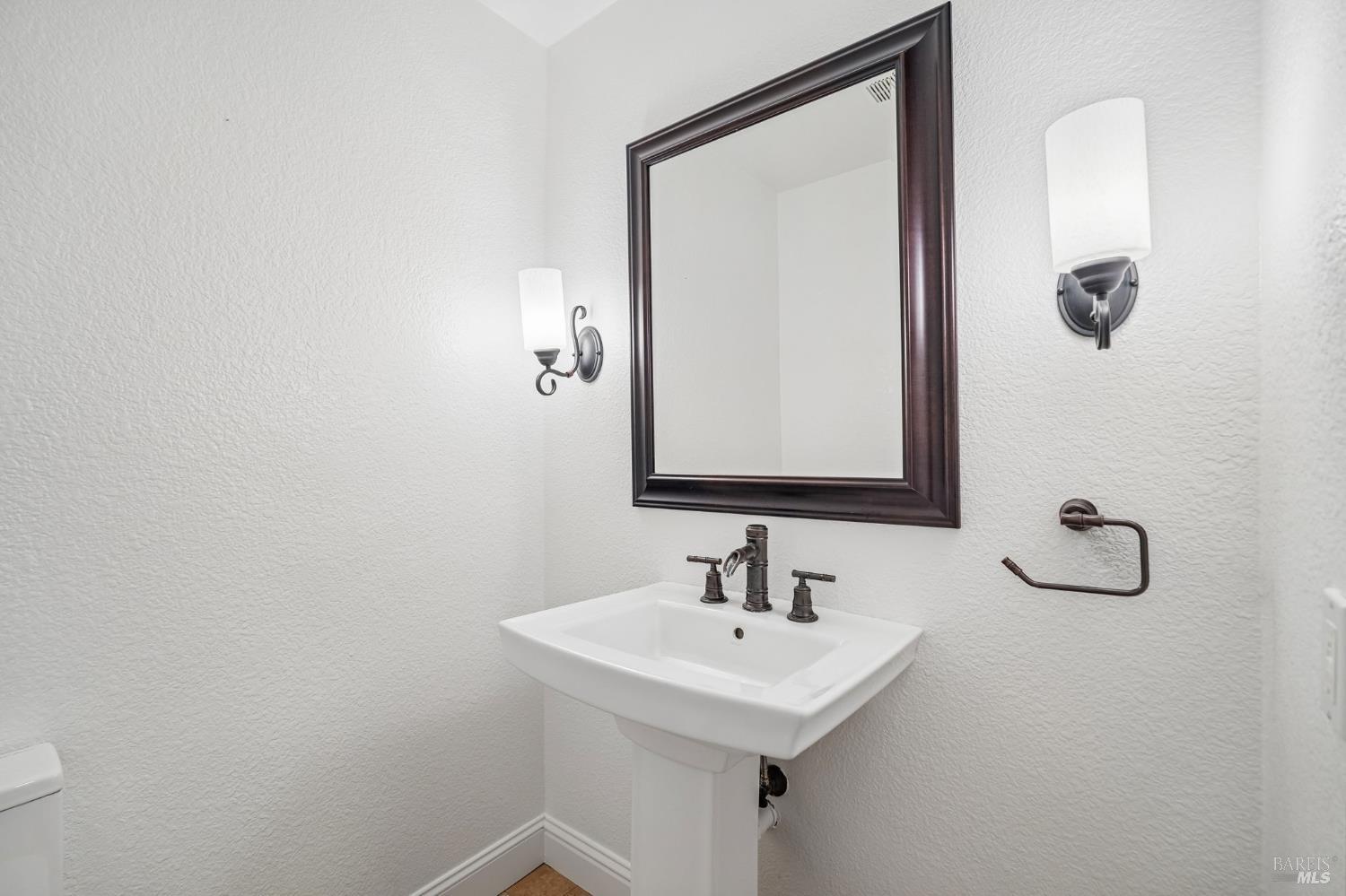 220 Hidden Valley Lane Vacaville CA 95688