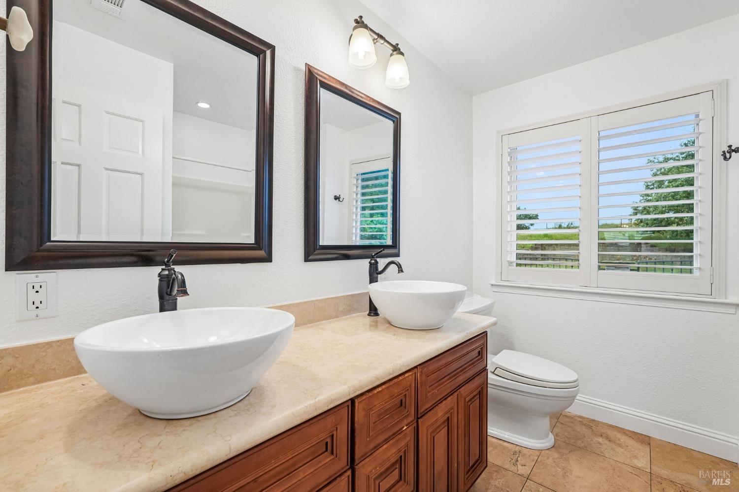 220 Hidden Valley Lane Vacaville CA 95688