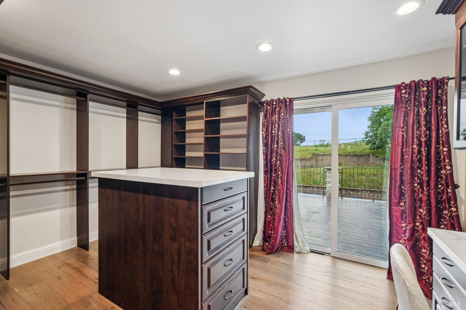 220 Hidden Valley Lane Vacaville CA 95688