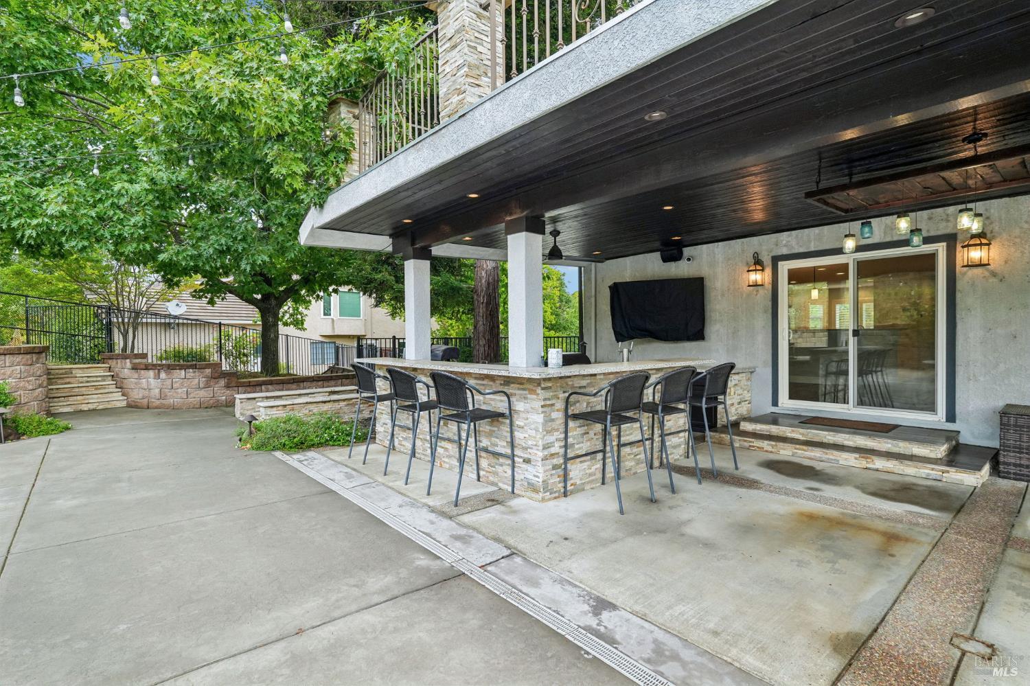 220 Hidden Valley Lane Vacaville CA 95688