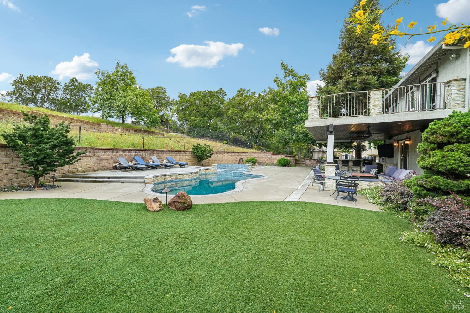 220 Hidden Valley Lane Vacaville CA 95688