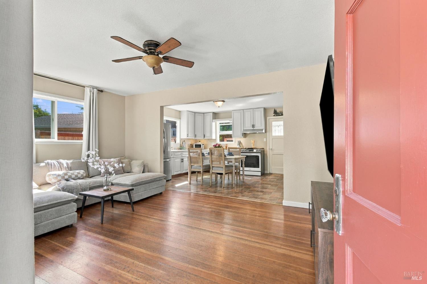 732 Blossom Way Santa Rosa CA 95401