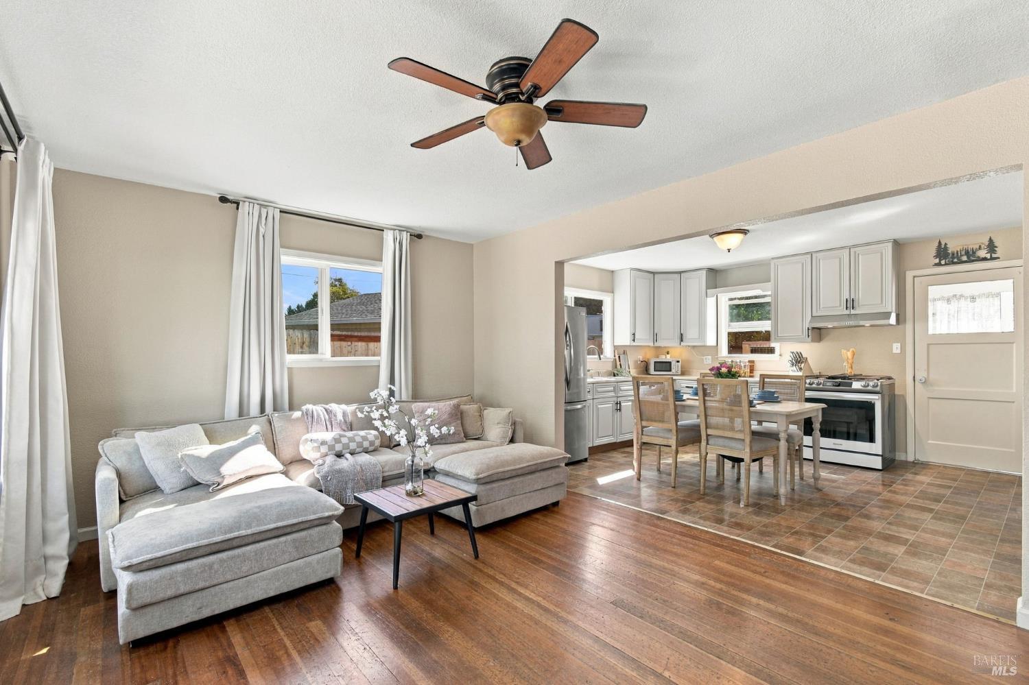 732 Blossom Way Santa Rosa CA 95401