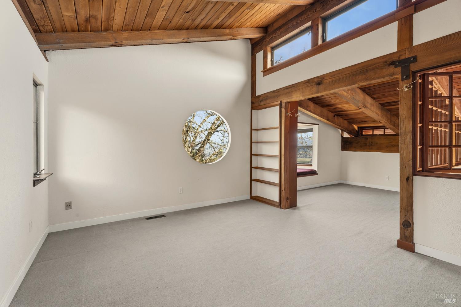 1411 Oak Knoll Road Ukiah CA 95482