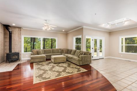 8930 Highway 116 Forestville CA 95436