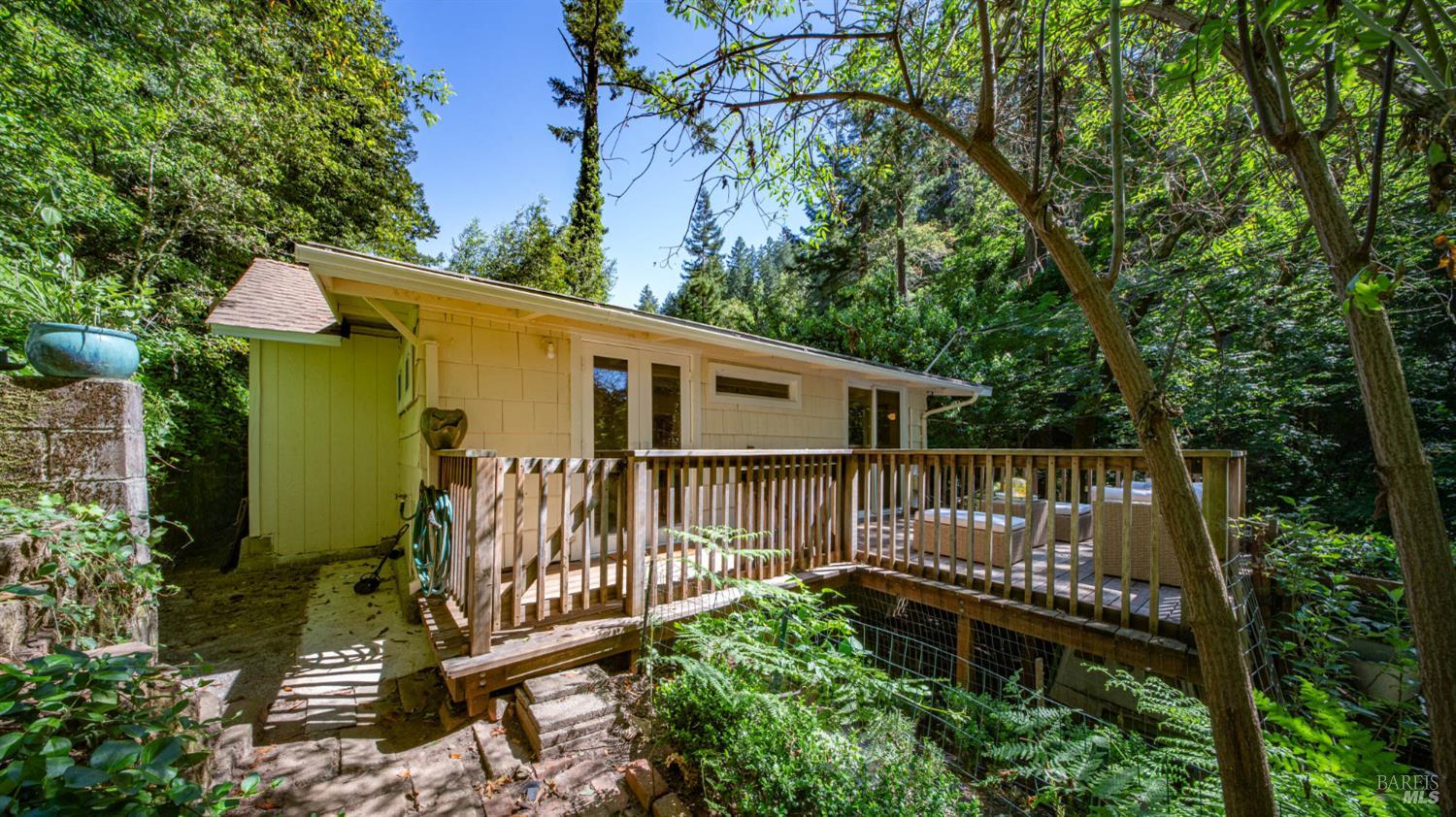 185 Tamal Road Forest Knolls CA 94933
